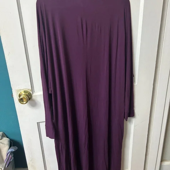 Torrid Purple Harry Potter Long Ruana Kimono with Gold Flying Keys Size 2 (20W) - Picture 5 of 5